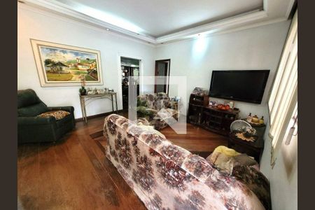 Casa à venda com 3 quartos, 230m² em Nova Petrópolis, São Bernardo do Campo