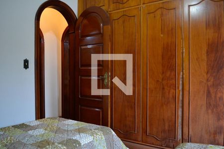 Quarto 2 de casa à venda com 4 quartos, 650m² em Vila Pires, Santo André
