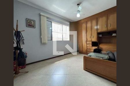 Casa à venda com 3 quartos, 210m² em Jardim das Acacias, São Bernardo do Campo