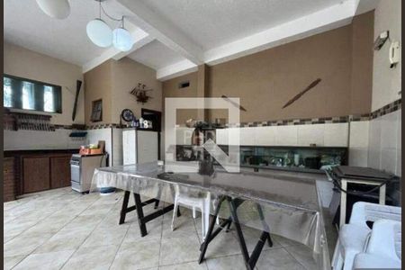 Casa à venda com 3 quartos, 210m² em Jardim das Acacias, São Bernardo do Campo