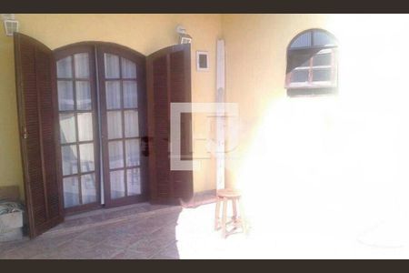 Casa à venda com 3 quartos, 200m² em Jardim Jamaica, Santo André