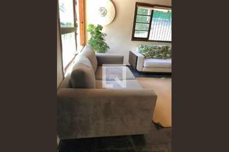 Casa à venda com 3 quartos, 333m² em Vila Esperança, São Paulo