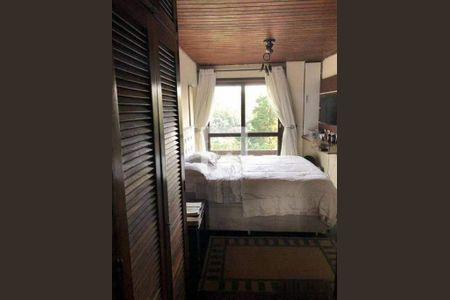 Casa à venda com 3 quartos, 333m² em Vila Esperança, São Paulo