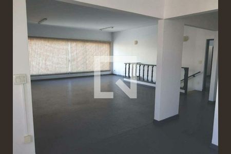 Casa à venda com 4 quartos, 480m² em Nova Petrópolis, São Bernardo do Campo