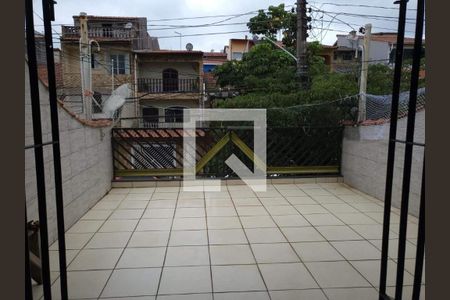 Casa à venda com 4 quartos, 200m² em Jardim Las Vegas, Santo André