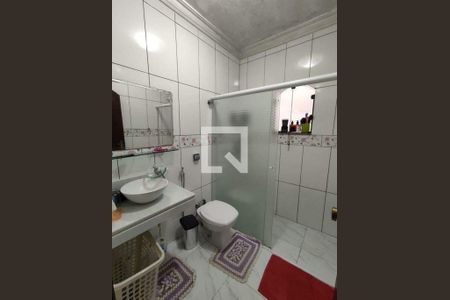Casa à venda com 4 quartos, 200m² em Jardim Las Vegas, Santo André