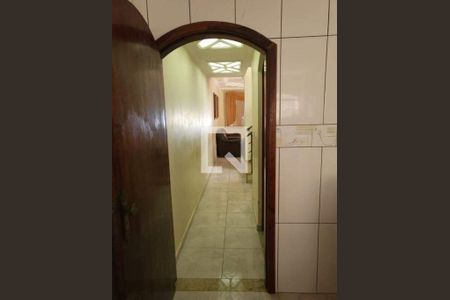 Casa à venda com 4 quartos, 200m² em Jardim Las Vegas, Santo André