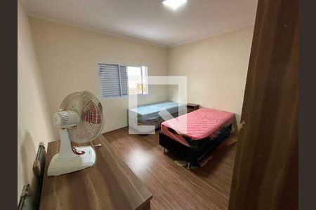 Casa à venda com 3 quartos, 240m² em Vila Humaita, Santo André