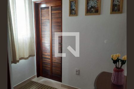 Casa à venda com 4 quartos, 246m² em Vila Dayse, São Bernardo do Campo