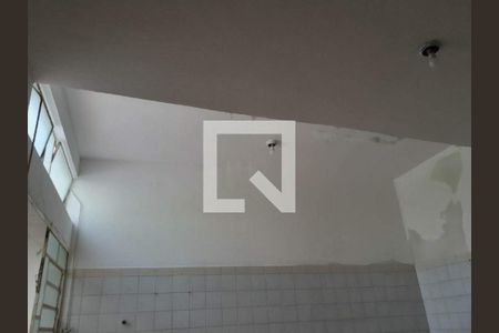 Casa à venda com 4 quartos, 246m² em Vila Dayse, São Bernardo do Campo