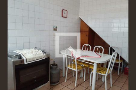 Casa à venda com 4 quartos, 246m² em Vila Dayse, São Bernardo do Campo