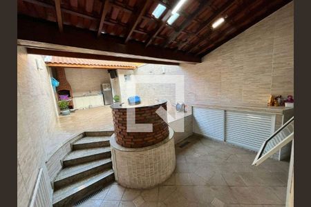 Casa à venda com 3 quartos, 158m² em Nova Petrópolis, São Bernardo do Campo