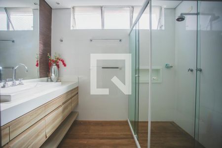 Banheiro Suíte de casa à venda com 3 quartos, 250m² em Planalto Paulista, São Paulo