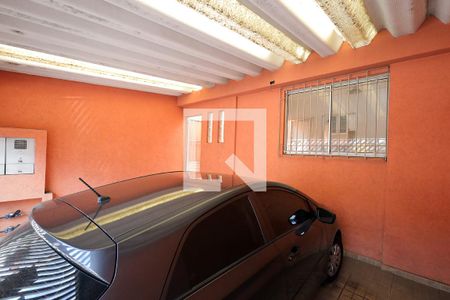 Garagem de casa à venda com 3 quartos, 125m² em Jardim Utinga, Santo André