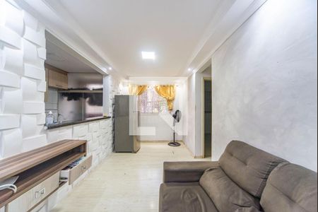 Sala de apartamento para alugar com 2 quartos, 55m² em Parque São Vicente, Mauá