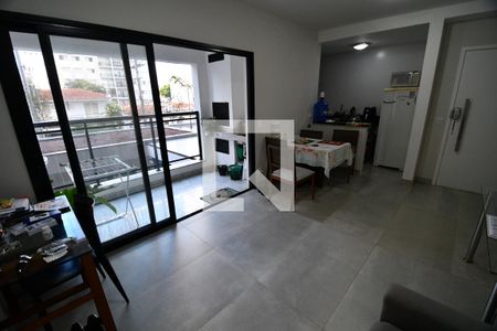 Sala de apartamento à venda com 1 quarto, 49m² em Cambuí, Campinas