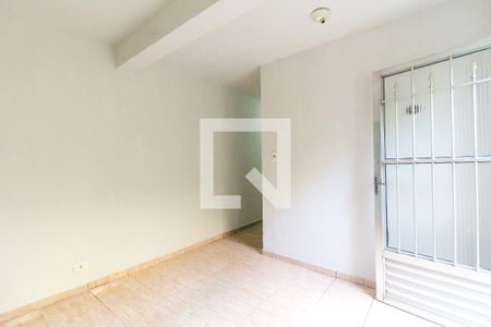Sala de casa para alugar com 2 quartos, 50m² em Jardim Itapemirim, São Paulo