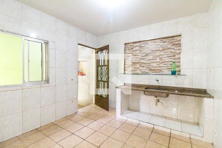 Cozinha de casa para alugar com 2 quartos, 50m² em Jardim Itapemirim, São Paulo