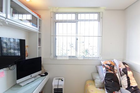 Quarto de apartamento à venda com 2 quartos, 49m² em Castelo, Belo Horizonte