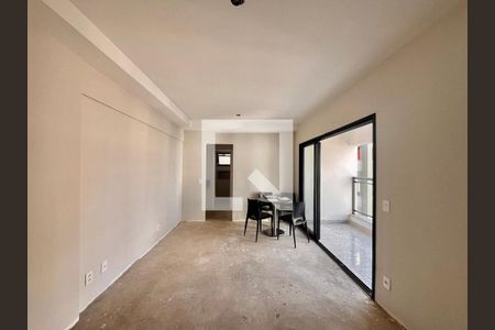 Sala de apartamento à venda com 1 quarto, 49m² em Cambuí, Campinas