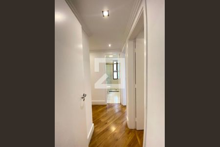 Corredor de apartamento para alugar com 3 quartos, 130m² em Vila Progresso, Guarulhos
