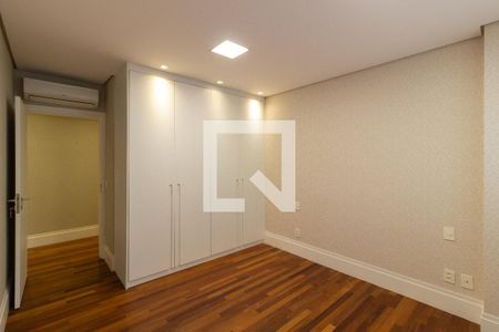Quarto 1 de apartamento à venda com 3 quartos, 222m² em Consolação, São Paulo