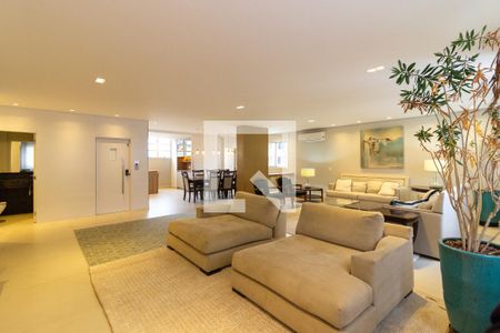 Sala de apartamento à venda com 3 quartos, 222m² em Consolação, São Paulo