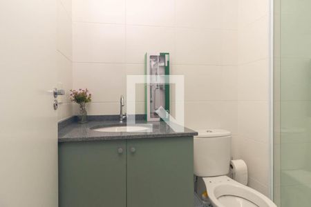 Banheiro de apartamento para alugar com 1 quarto, 35m² em República, São Paulo