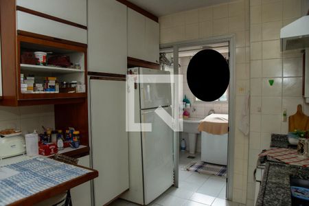 Cozinha de apartamento para alugar com 3 quartos, 90m² em Jardim das Acacias, São Paulo