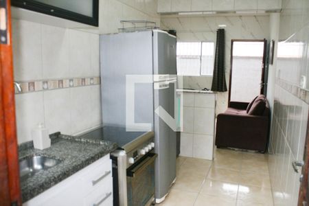 Cozinha de casa de condomínio para alugar com 1 quarto, 52m² em Maracanã, Praia Grande