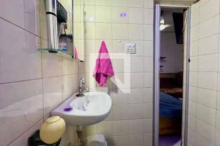 Banheiro de apartamento à venda com 1 quarto, 30m² em Centro, Rio de Janeiro