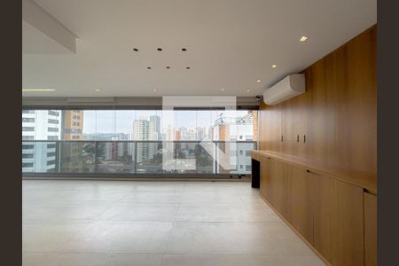 Apartamento à venda com 3 quartos, 192m² em Campo Belo, São Paulo