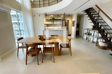 Apartamento à venda com 2 quartos, 136m² em Barra da Tijuca, Rio de Janeiro