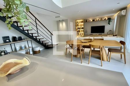 Apartamento à venda com 2 quartos, 136m² em Barra da Tijuca, Rio de Janeiro