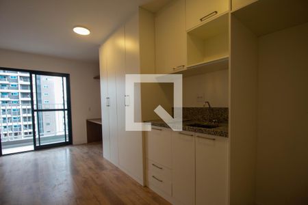 Cozinha de apartamento para alugar com 1 quarto, 26m² em Santo Amaro, São Paulo