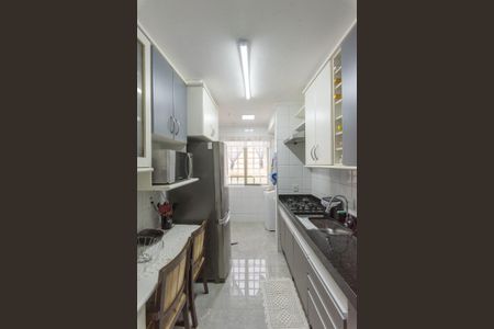 Cozinha de apartamento à venda com 3 quartos, 65m² em Loteamento Parque São Martinho, Campinas