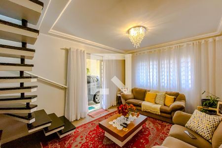 Sala de casa à venda com 5 quartos, 250m² em Vila Regente Feijó, São Paulo