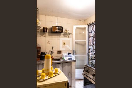 Cozinha de apartamento à venda com 3 quartos, 100m² em Prado, Belo Horizonte