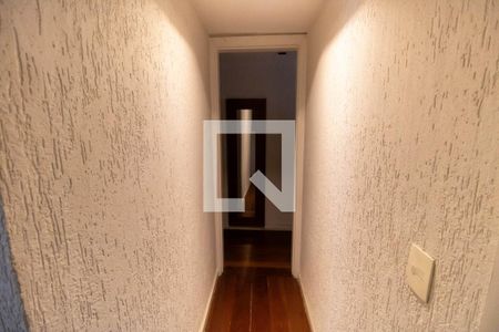 Corredor de apartamento à venda com 4 quartos, 180m² em Icaraí, Niterói