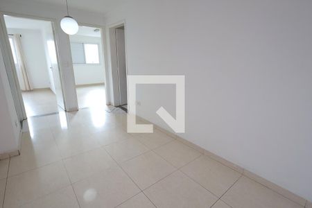 Sala de apartamento à venda com 2 quartos, 63m² em Parque São Vicente, Santo André