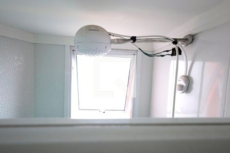 Banheiro de apartamento à venda com 2 quartos, 63m² em Parque São Vicente, Santo André