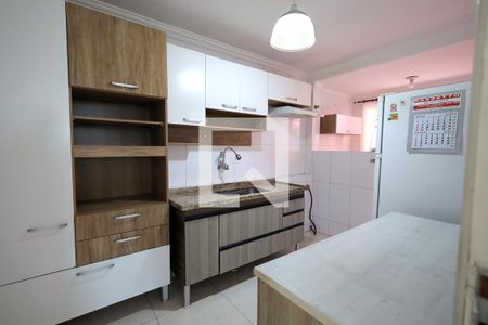 Cozinha de apartamento à venda com 2 quartos, 63m² em Parque São Vicente, Santo André