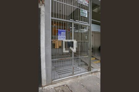 Fachada e Placa de apartamento à venda com 3 quartos, 180m² em Bom Retiro, São Paulo