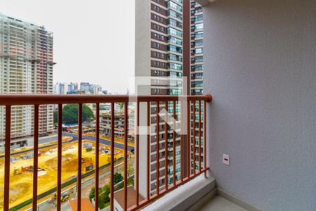 Varanda de kitnet/studio para alugar com 1 quarto, 26m² em Jardim das Acacias, São Paulo