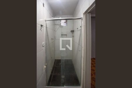 Banheiro 2 de casa à venda com 2 quartos, 43m² em São Judas Tadeu, Diadema