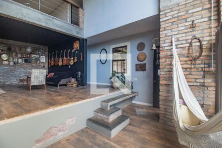 Sala de casa à venda com 3 quartos, 312m² em Vila Nova, Porto Alegre