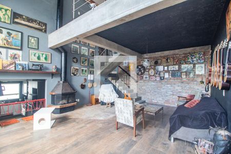 Sala de casa à venda com 3 quartos, 312m² em Vila Nova, Porto Alegre