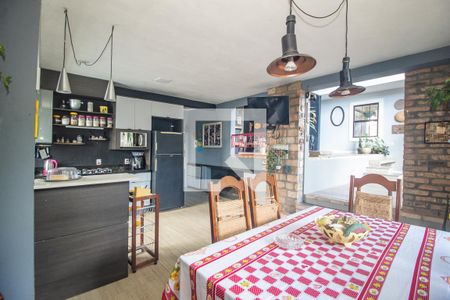 Sala 2 de casa à venda com 3 quartos, 312m² em Vila Nova, Porto Alegre