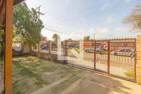 Garagem de casa à venda com 2 quartos, 100m² em Harmonia, Canoas