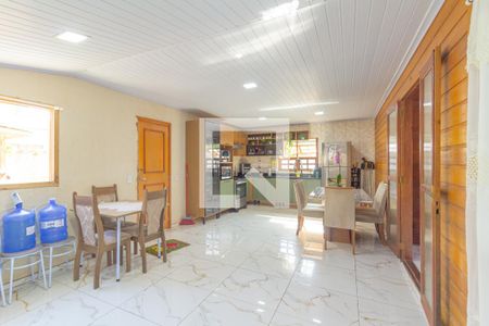 Cozinha de casa à venda com 2 quartos, 100m² em Harmonia, Canoas